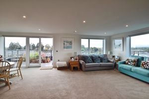 Photo 10- click for photo gallery